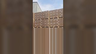 The manufacturer ships the goods.