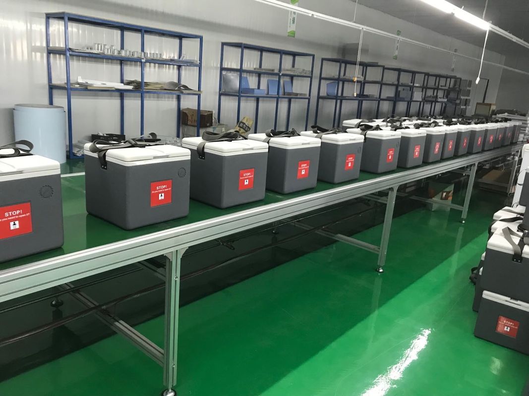 PQS Certified Freeze Free 1.7L Vaccine Carrier With 34hrs Cold Lift For Safe Vaccine Transport