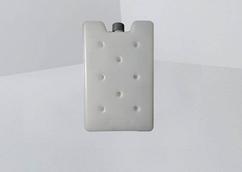 Reusable Leak-proof and Puncture-resistant Customizable PCM Ice Pack for Energy Storage and Cooling