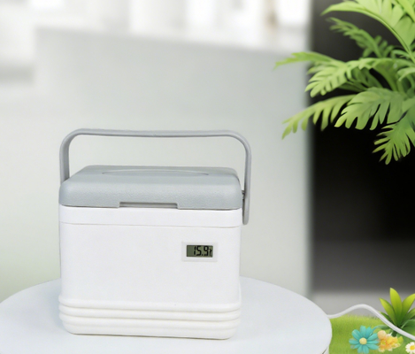 Insulated Ice Cooler Box for Camping Keeps Cold 12 Hours