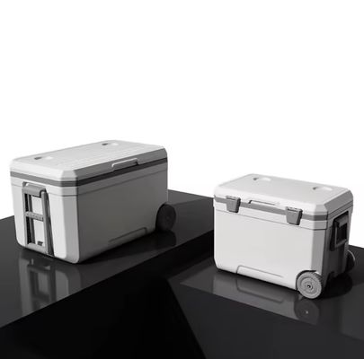 ISO Certified Wheels Ice Cooler Box Medical Cooler Box For Long Lasting Temperature Retention